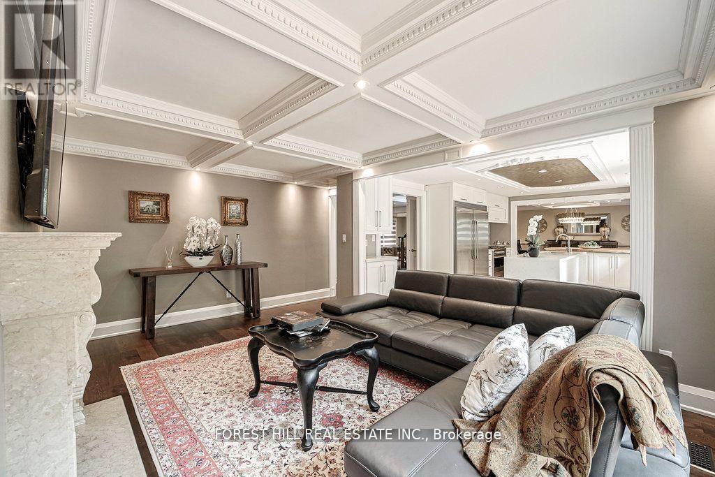 160 Banbury Road, Toronto, Ontario  M3B 2L8 - Photo 5 - C13238412