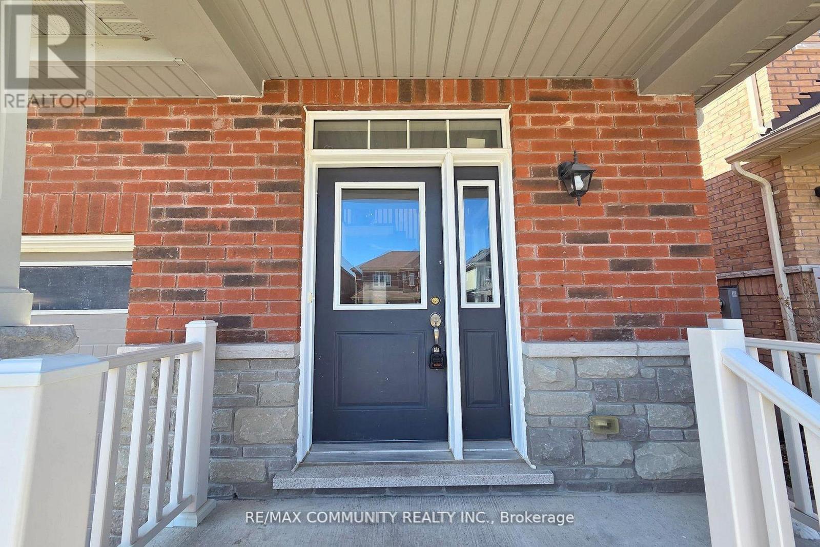 293 Pimlico Drive, Oshawa, Ontario  L1H 7K4 - Photo 3 - E13238274