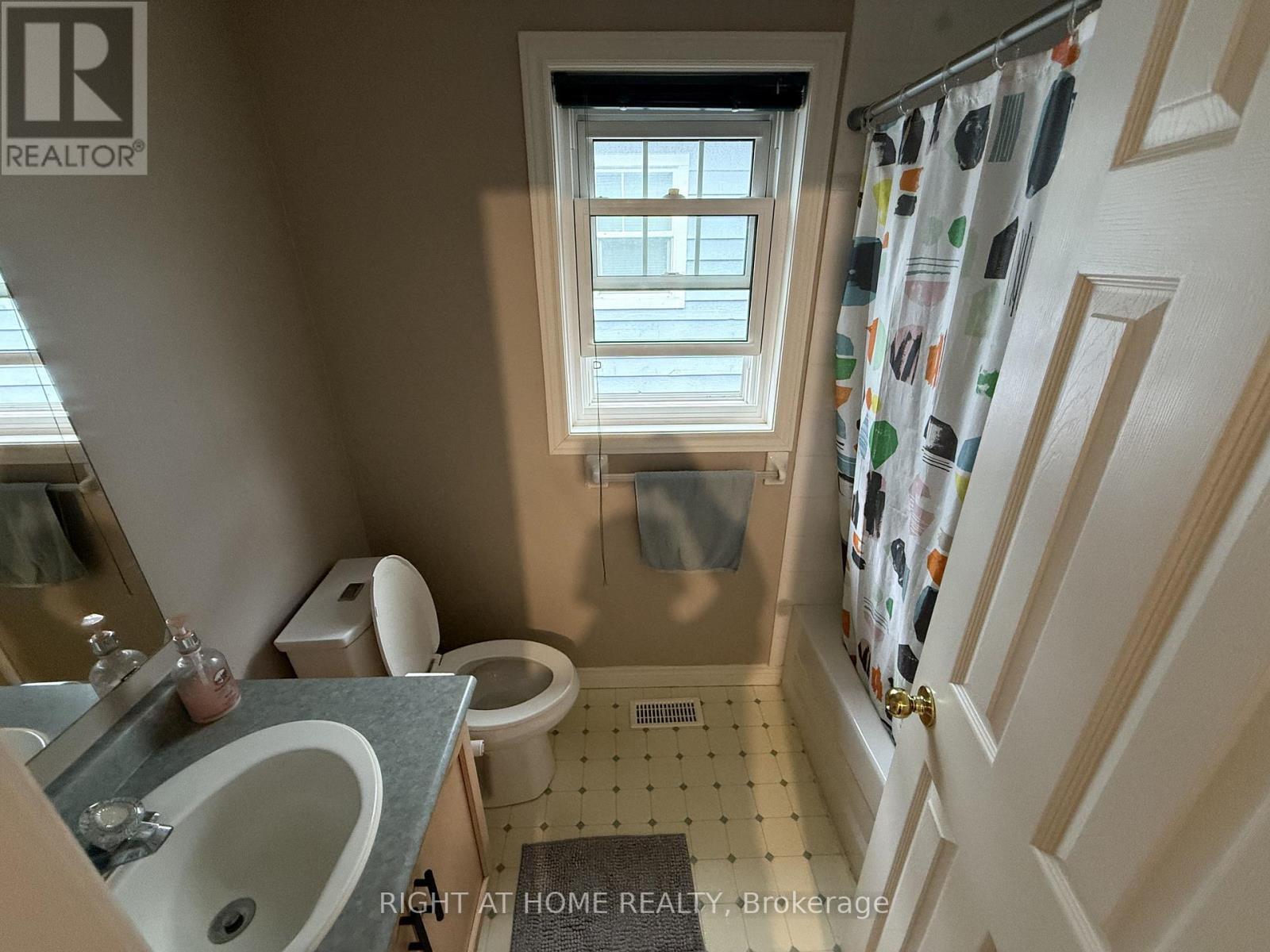 103-2800 Courtice Road, Clarington, Ontario  L1E 2M6 - Photo 13 - E13238310