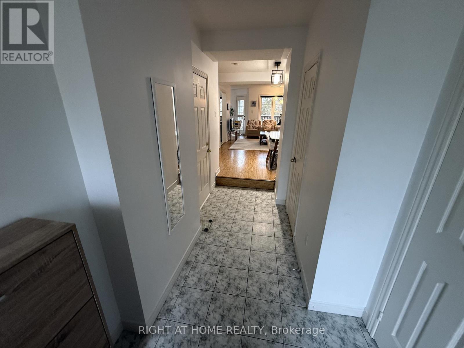 103-2800 Courtice Road, Clarington, Ontario  L1E 2M6 - Photo 2 - E13238310