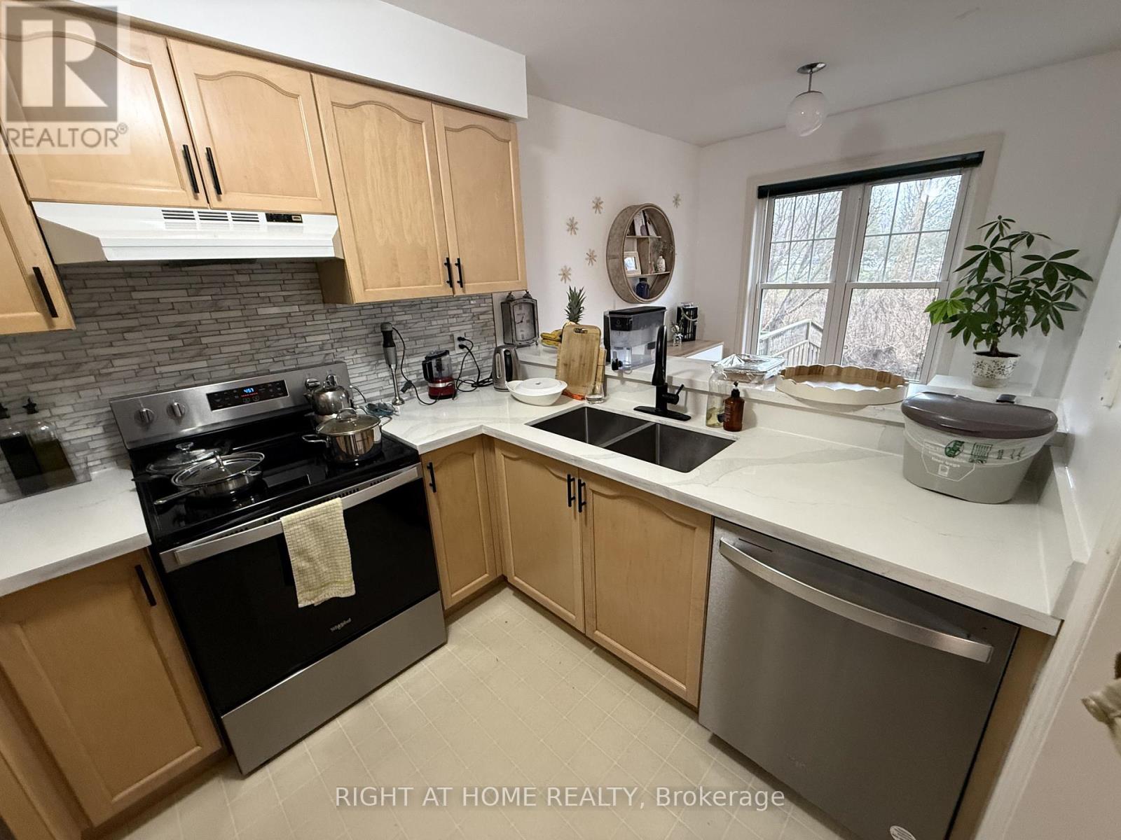 103-2800 Courtice Road, Clarington, Ontario  L1E 2M6 - Photo 8 - E13238310