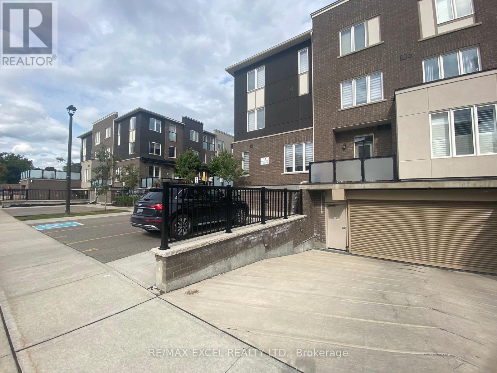 5 - 15 Heron Park Place, Toronto, Ontario  M1E 0B8 - Photo 8 - E13238350