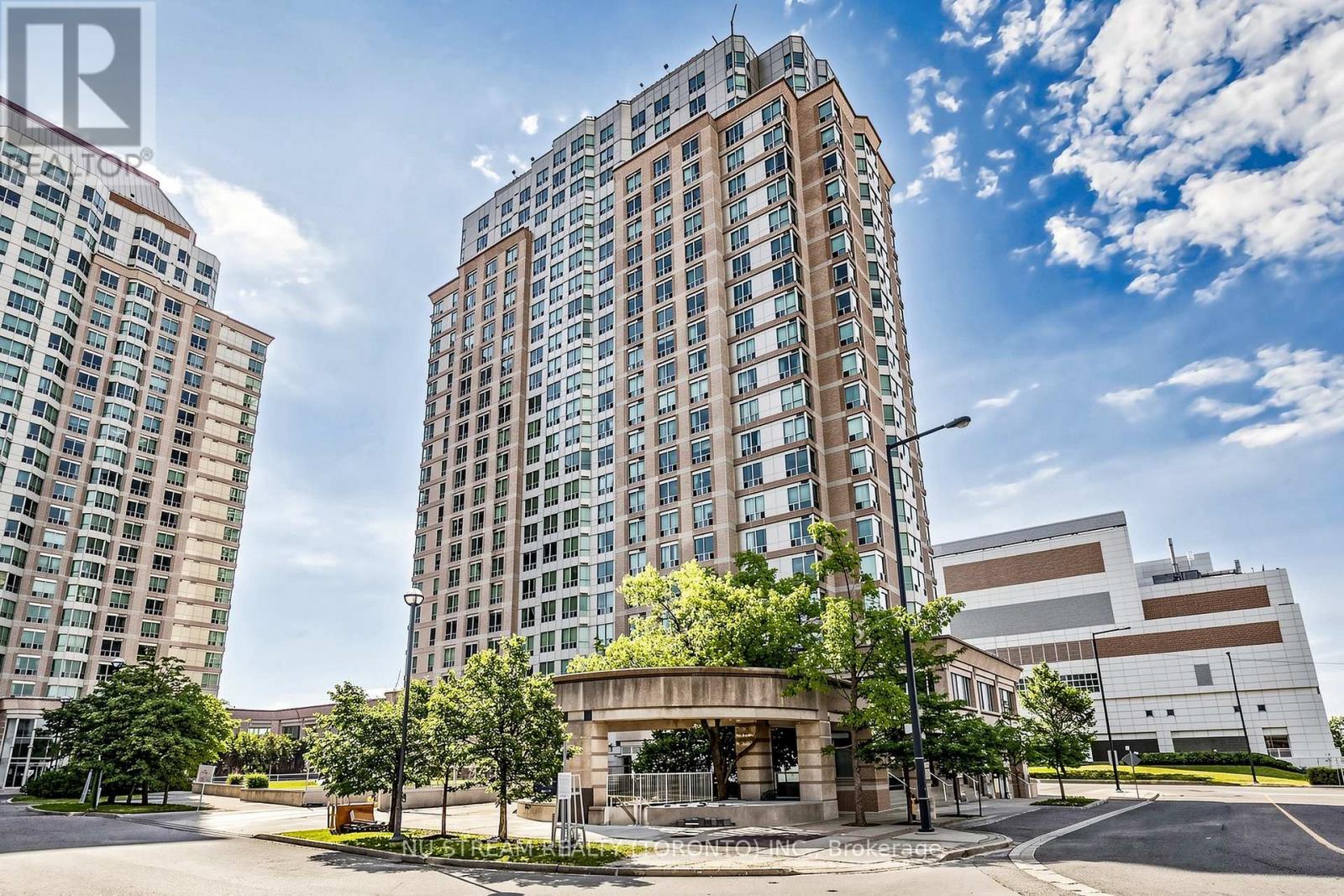 1002 - 1 Lee Centre Drive, Toronto, Ontario  M1H 3J2 - Photo 3 - E13238460