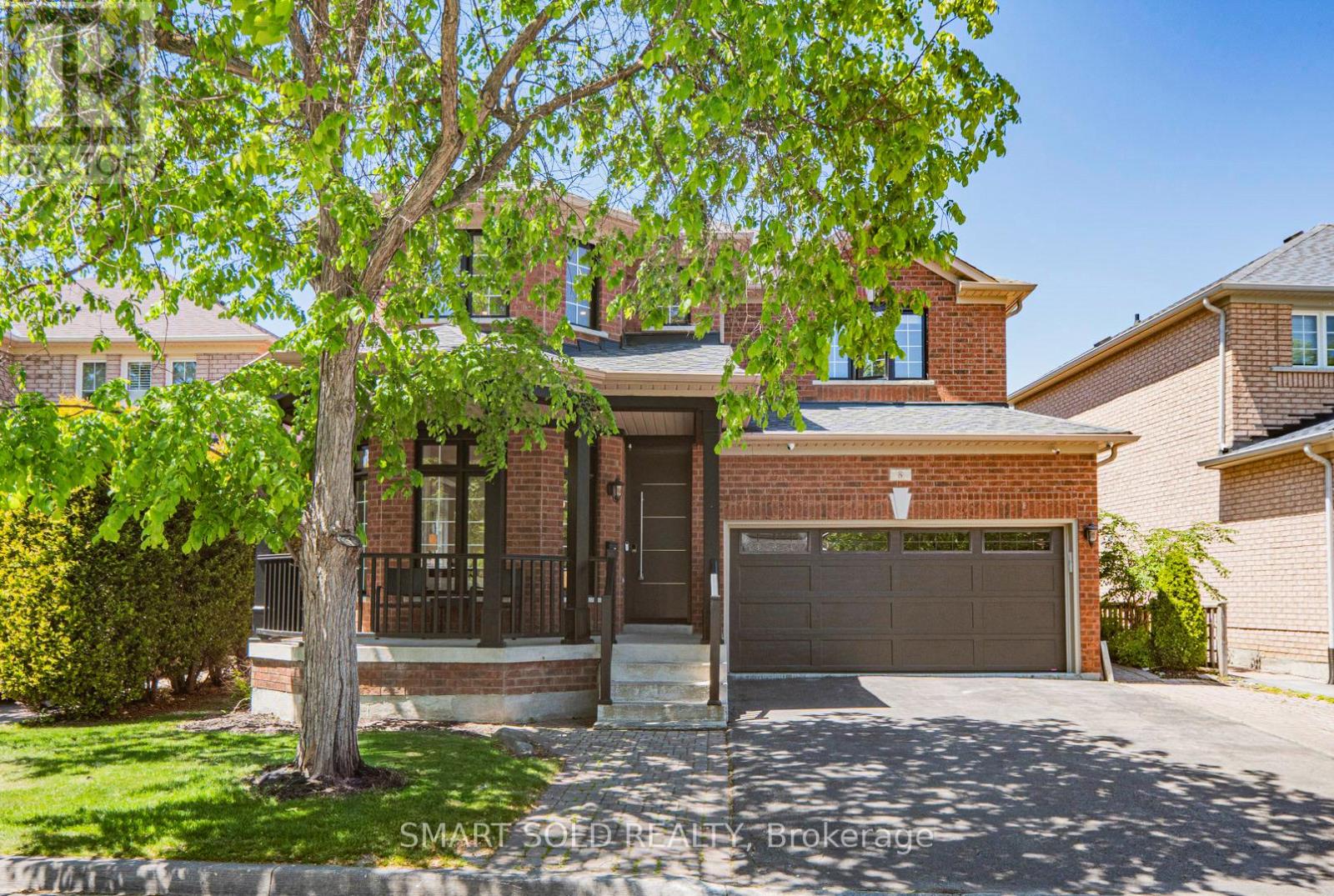 8 GORDON WEEDEN ROAD, Markham, Ontario
