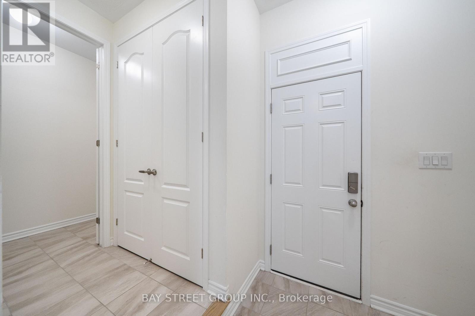 86 William F Bell Parkway, Richmond Hill, Ontario  L4S 0K4 - Photo 9 - N13238308