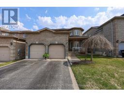 13 SURREY STREET, Barrie, Ontario