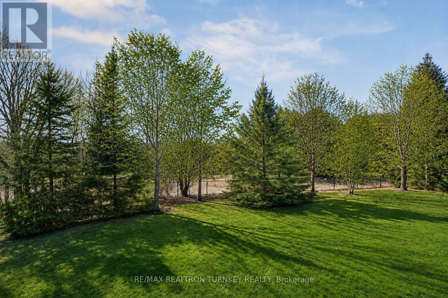 440 Morley Cook Crescent, Newmarket, Ontario  L3X 2M3 - Photo 2 - N13041476