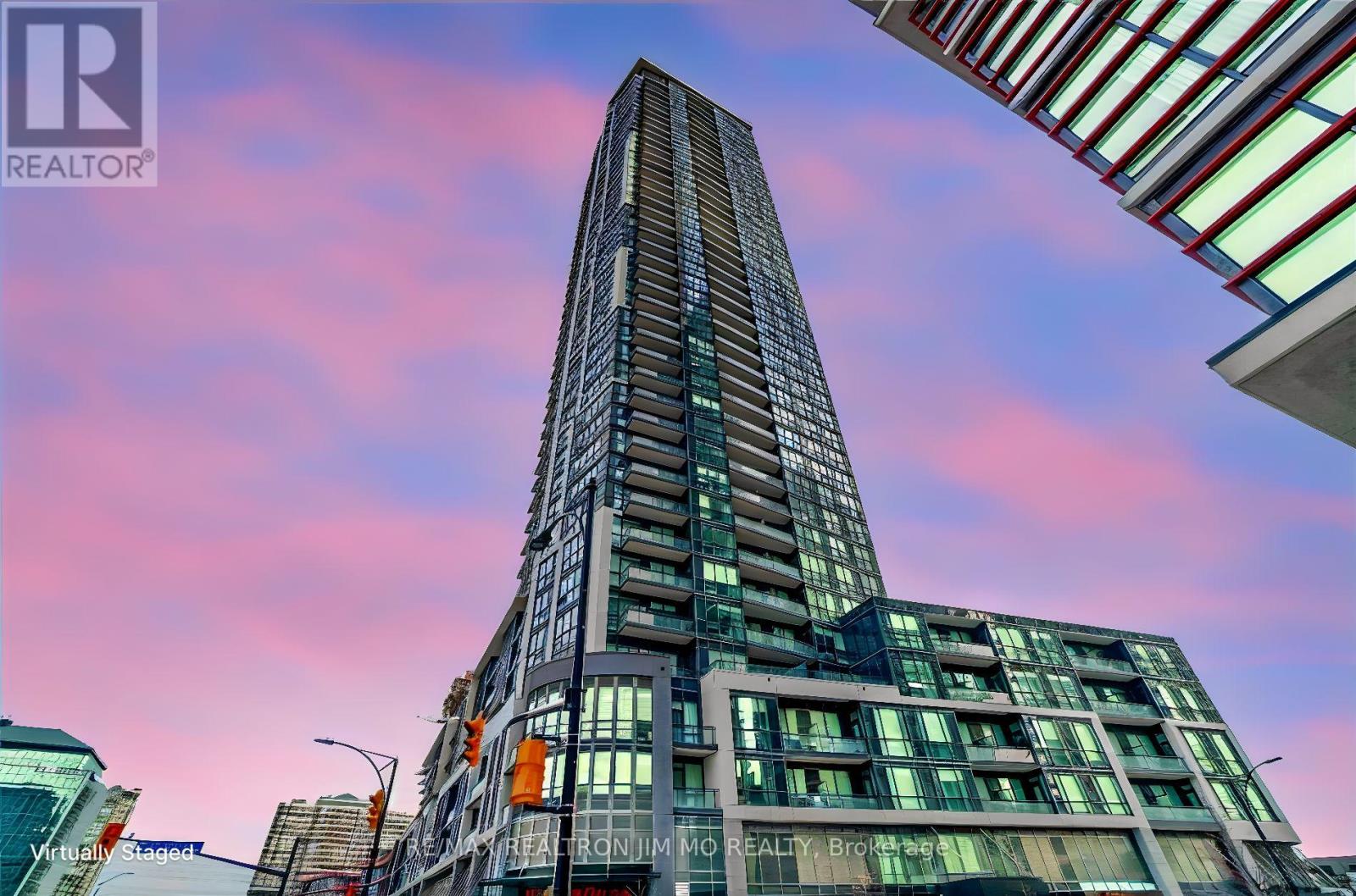1704 - 510 CURRAN PLACE, Mississauga, Ontario