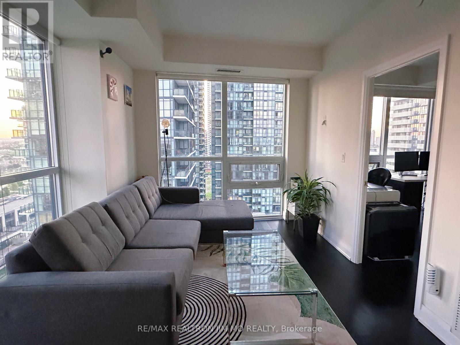 1704 - 510 Curran Place, Mississauga, Ontario  L5B 0J8 - Photo 10 - W13238242