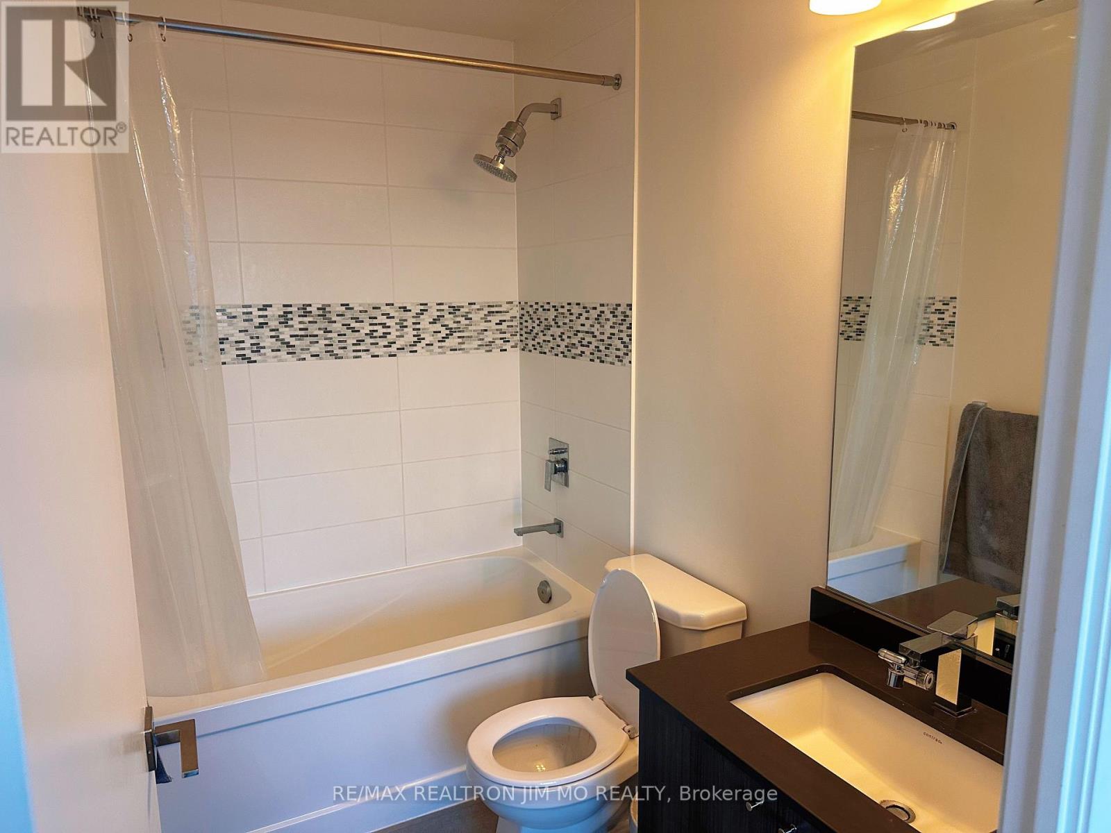 1704 - 510 Curran Place, Mississauga, Ontario  L5B 0J8 - Photo 12 - W13238242