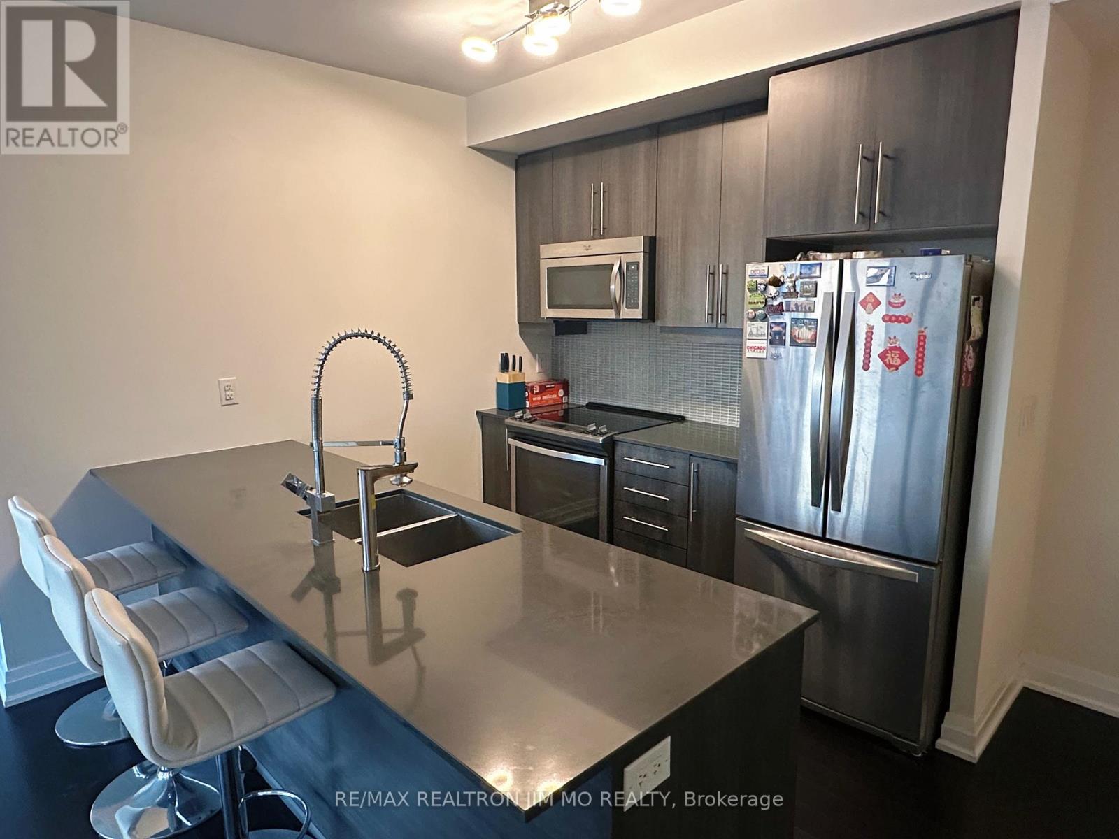 1704 - 510 Curran Place, Mississauga, Ontario  L5B 0J8 - Photo 4 - W13238242