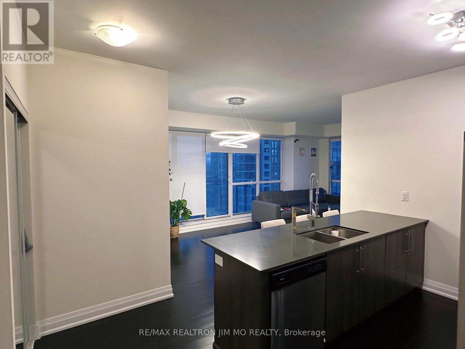 1704 - 510 Curran Place, Mississauga, Ontario  L5B 0J8 - Photo 6 - W13238242