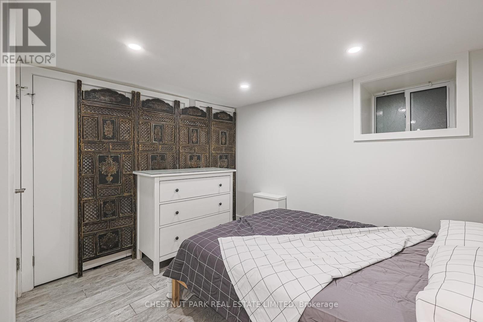 Rear - 95 Parkside Drive, Toronto, Ontario  M6R 2Y8 - Photo 19 - W13238258