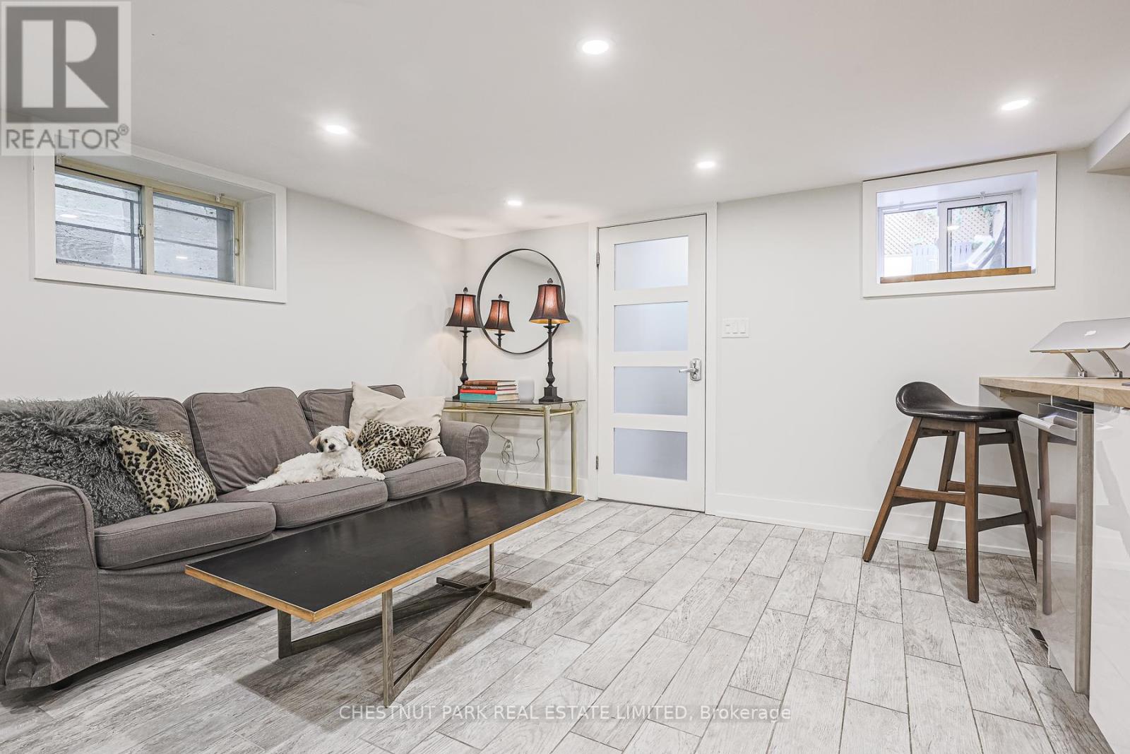 Rear - 95 Parkside Drive, Toronto, Ontario  M6R 2Y8 - Photo 6 - W13238258
