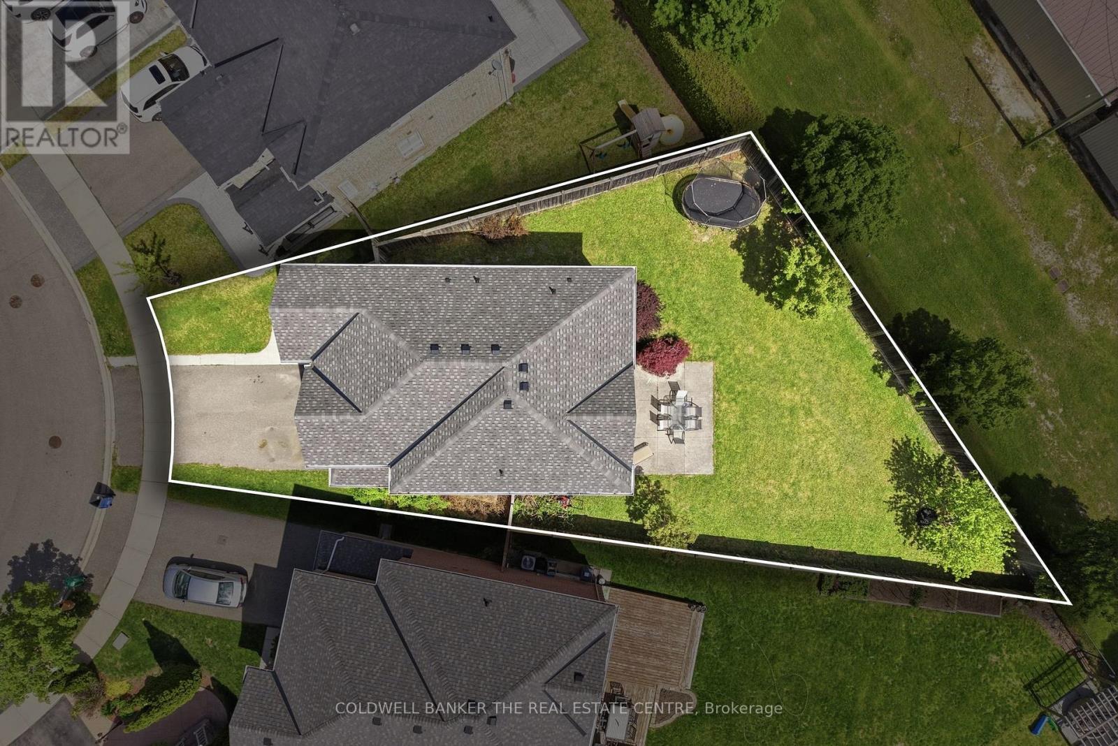 11 Crannyfield Drive, Brampton, Ontario  L7A 3X1 - Photo 2 - W13238406