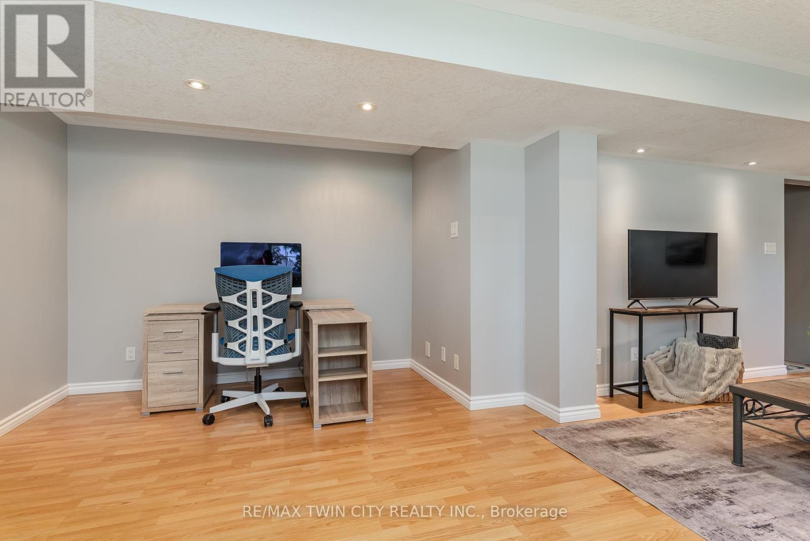 31 Windermere Court, Kitchener, Ontario  N2N 2W3 - Photo 45 - X13238346
