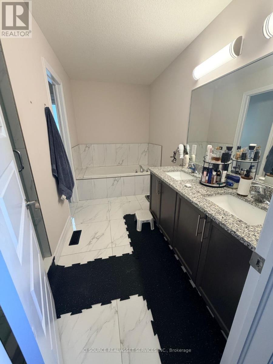 48 Grandville Circle, Brant, Ontario  N3L 0J3 - Photo 16 - X13238446