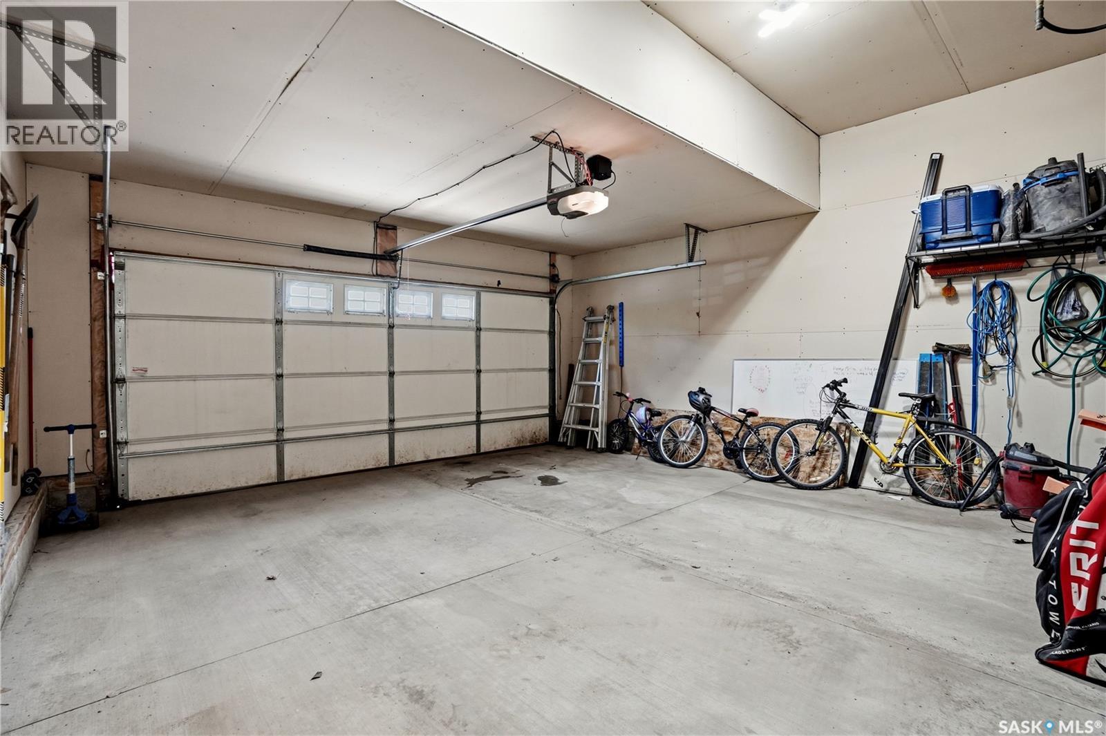 2841 Elgaard Drive, Regina, Saskatchewan  S4X 0M4 - Photo 32 - SK038160