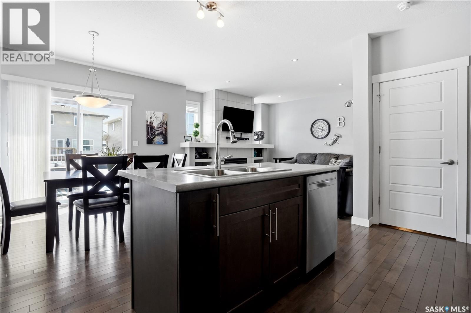2841 Elgaard Drive, Regina, Saskatchewan  S4X 0M4 - Photo 7 - SK038160