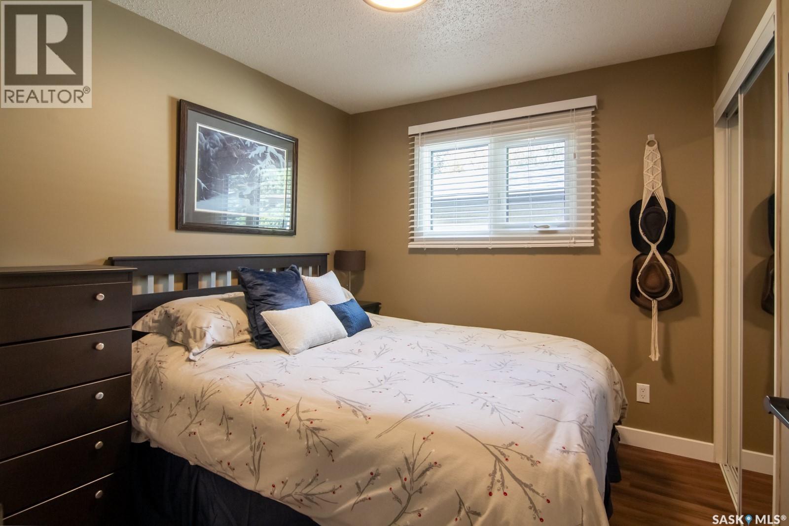 266 Albany Crescent, Saskatoon, Saskatchewan  S7K 3X8 - Photo 12 - SK038030