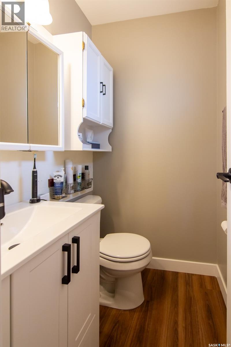 266 Albany Crescent, Saskatoon, Saskatchewan  S7K 3X8 - Photo 16 - SK038030