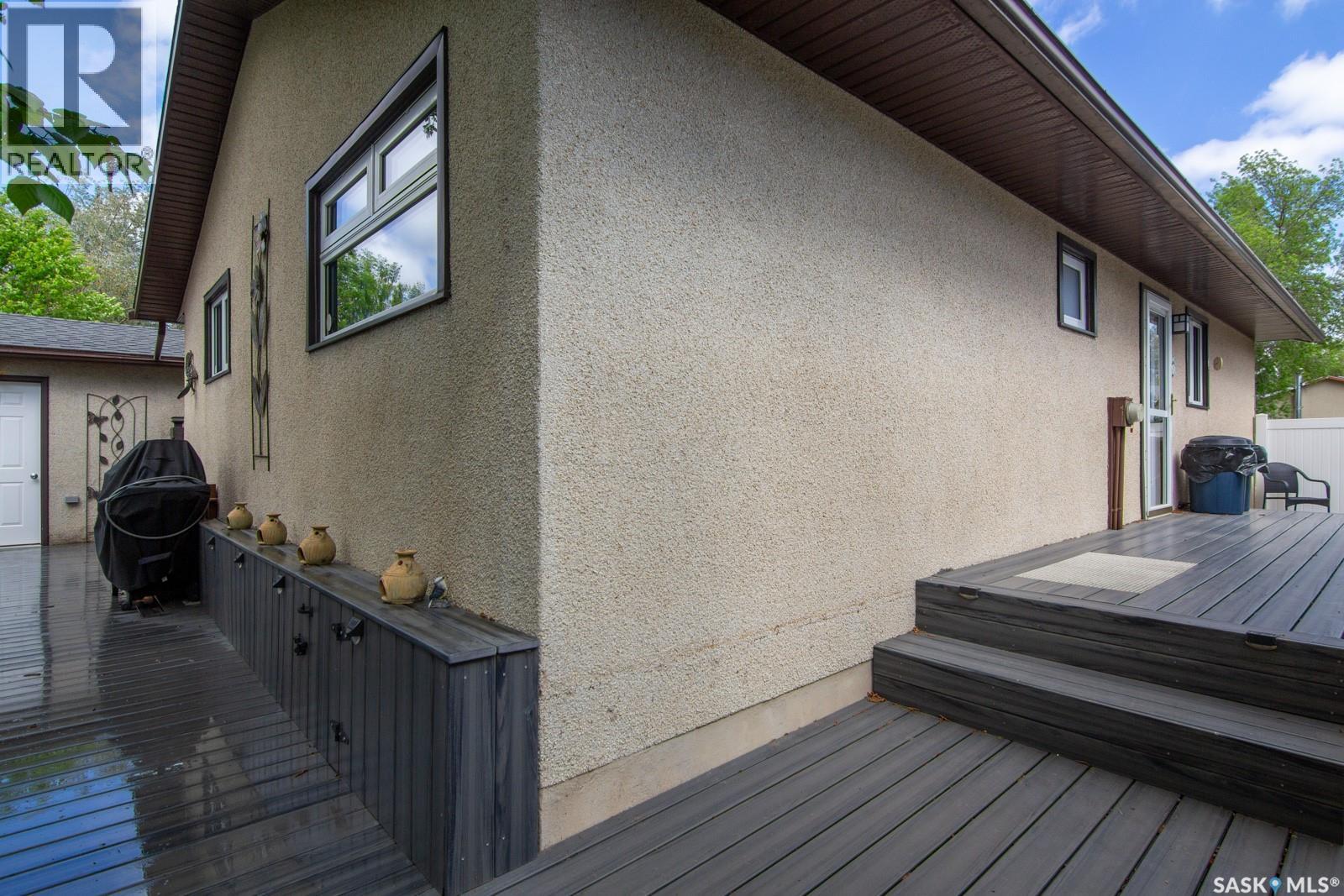 266 Albany Crescent, Saskatoon, Saskatchewan  S7K 3X8 - Photo 30 - SK038030