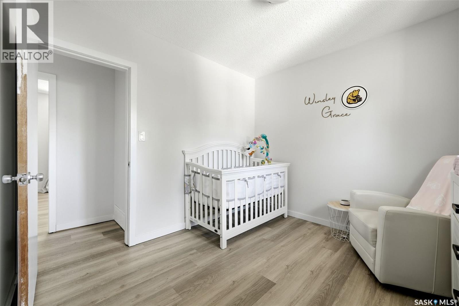 28 Cameron Crescent, Regina, Saskatchewan  S4S 2X2 - Photo 20 - SK037995