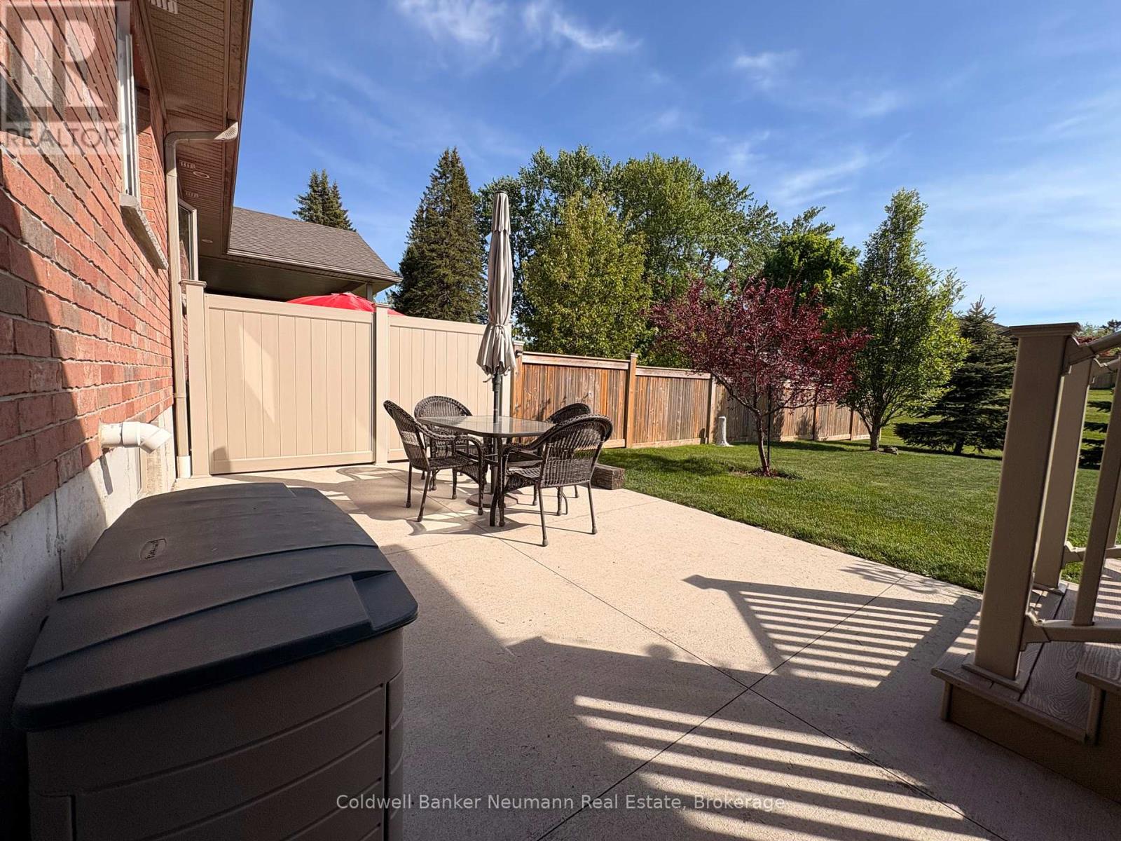12 Brown Street S, Minto, Ontario  N0G 1M0 - Photo 30 - X12918044