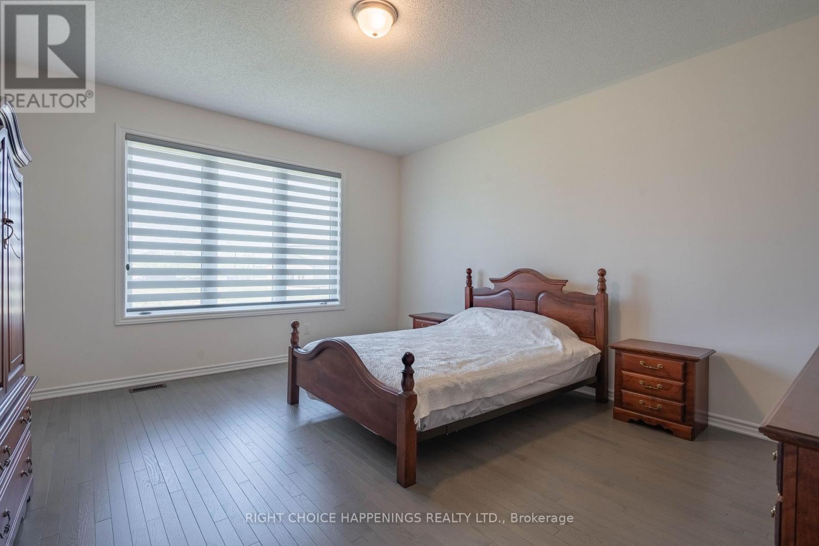 70 Oriole Crescent, Port Colborne (Main Street), Ontario  L3K 6E2 - Photo 13 - X13238498