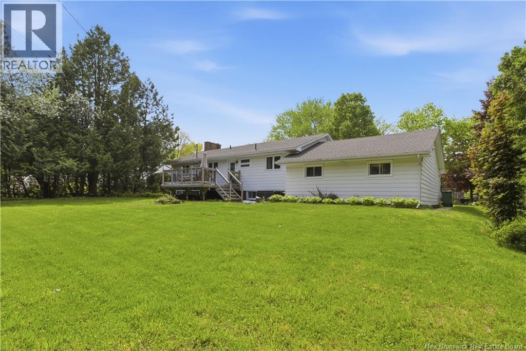 378 Glengarry Place, Fredericton, New Brunswick  E3B 5Z9 - Photo 40 - NB140834