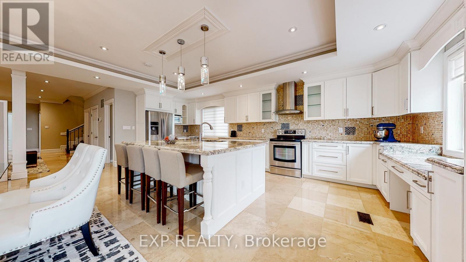 168 Caines Avenue, Toronto, Ontario  M2R 2L5 - Photo 9 - C13238486