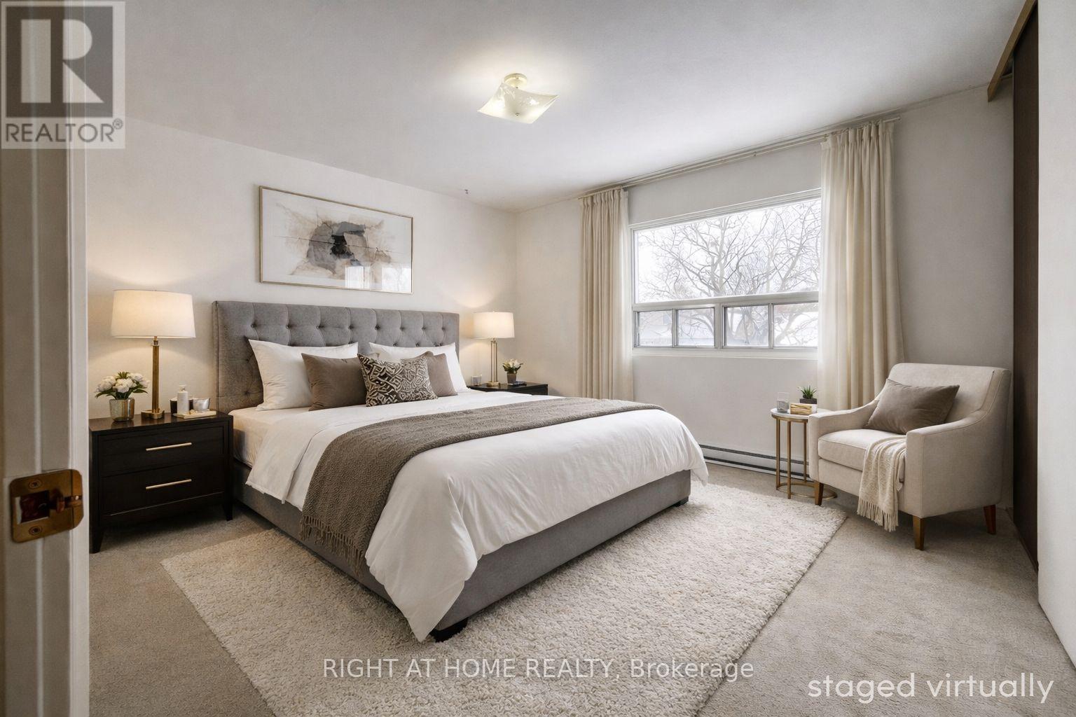 26 Rustywood Drive, Toronto, Ontario  M3A 1R8 - Photo 4 - C13238492