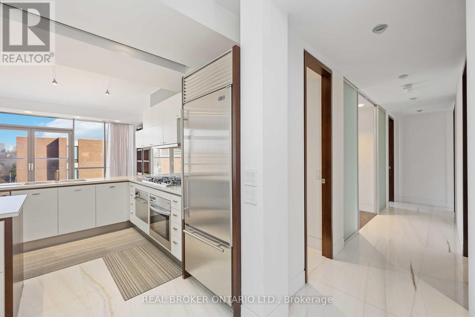 701 - 3 Mcalpine Street, Toronto, Ontario  M5R 3T5 - Photo 10 - C13238512