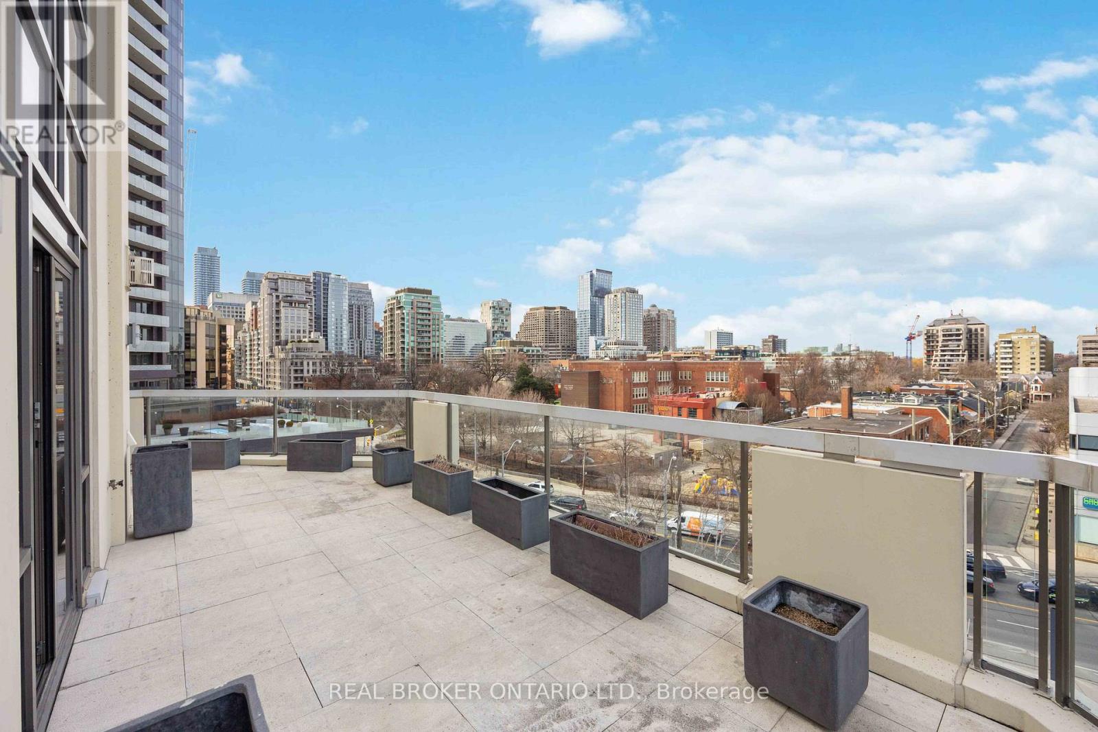 701 - 3 Mcalpine Street, Toronto, Ontario  M5R 3T5 - Photo 14 - C13238512