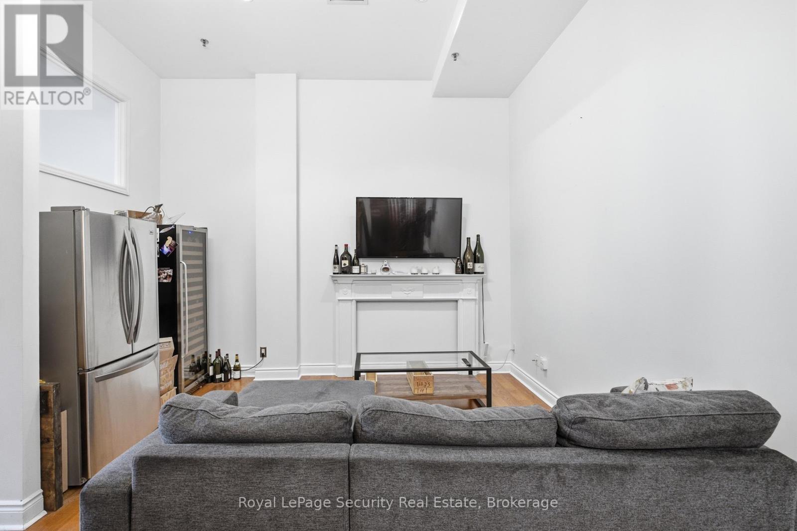 208 - 73 Richmond Street W, Toronto, Ontario  M5H 4E8 - Photo 17 - C13238518
