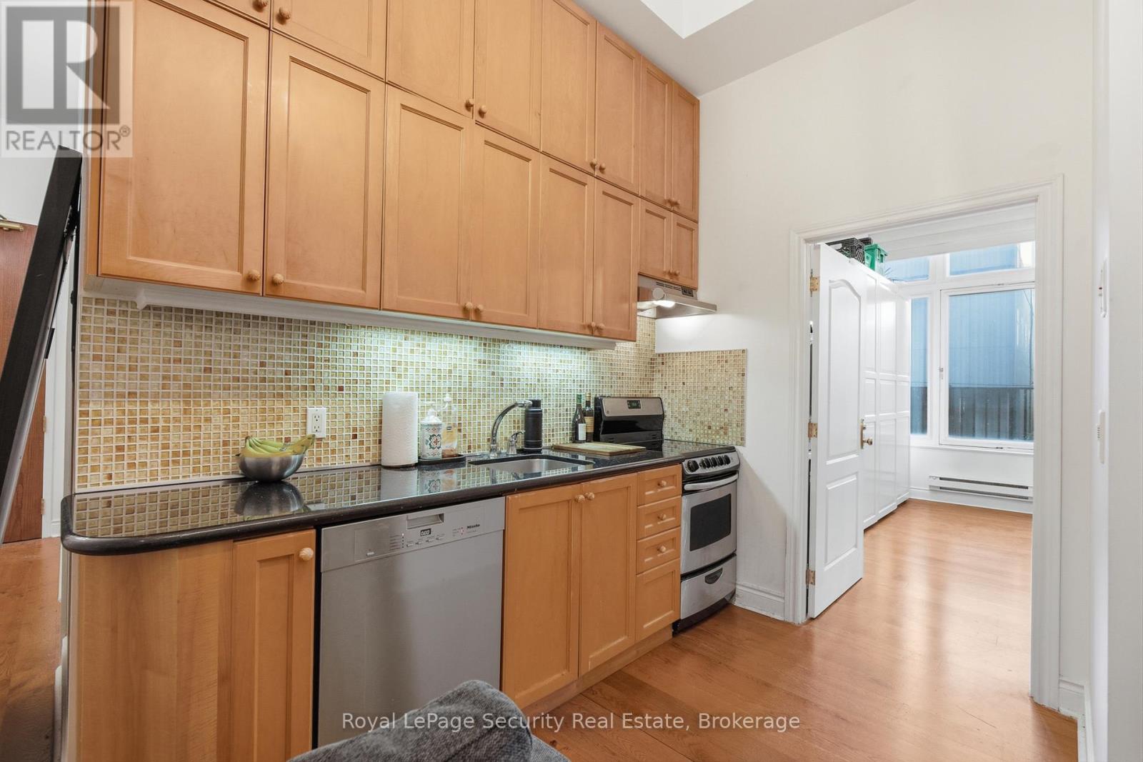 208 - 73 Richmond Street W, Toronto, Ontario  M5H 4E8 - Photo 18 - C13238518