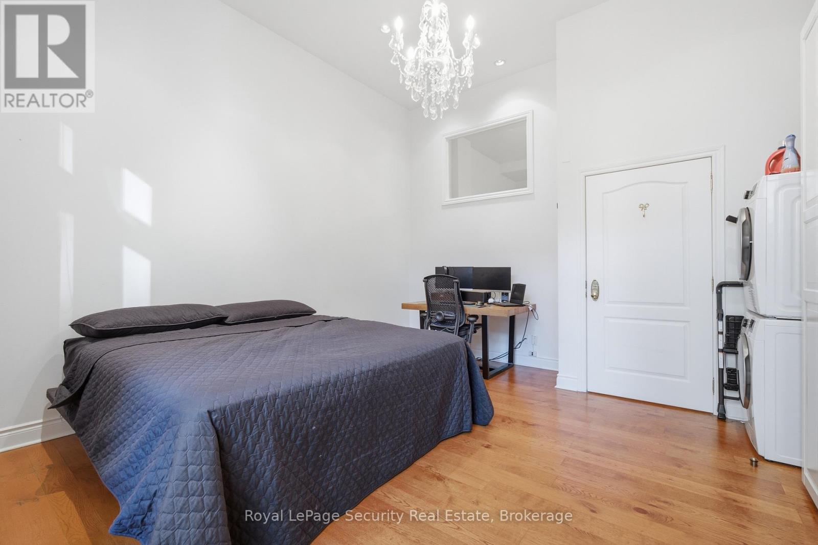 208 - 73 Richmond Street W, Toronto, Ontario  M5H 4E8 - Photo 24 - C13238518