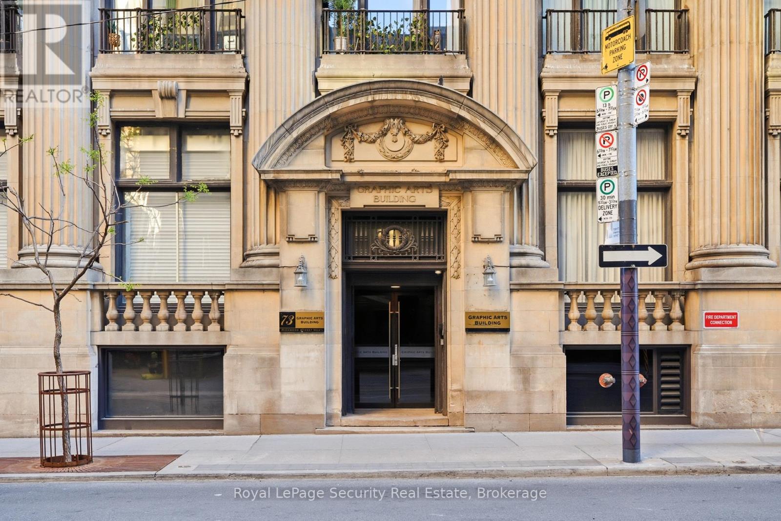 208 - 73 Richmond Street W, Toronto, Ontario  M5H 4E8 - Photo 3 - C13238518