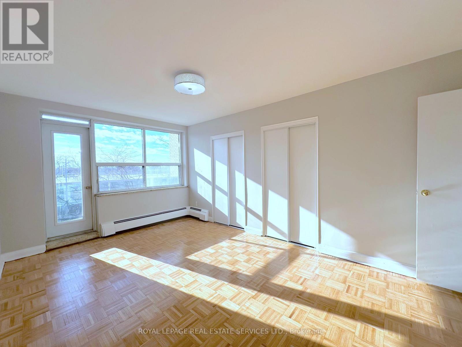 208 - 276 St Clair Avenue W, Toronto, Ontario  M4V 1R9 - Photo 8 - C13238526