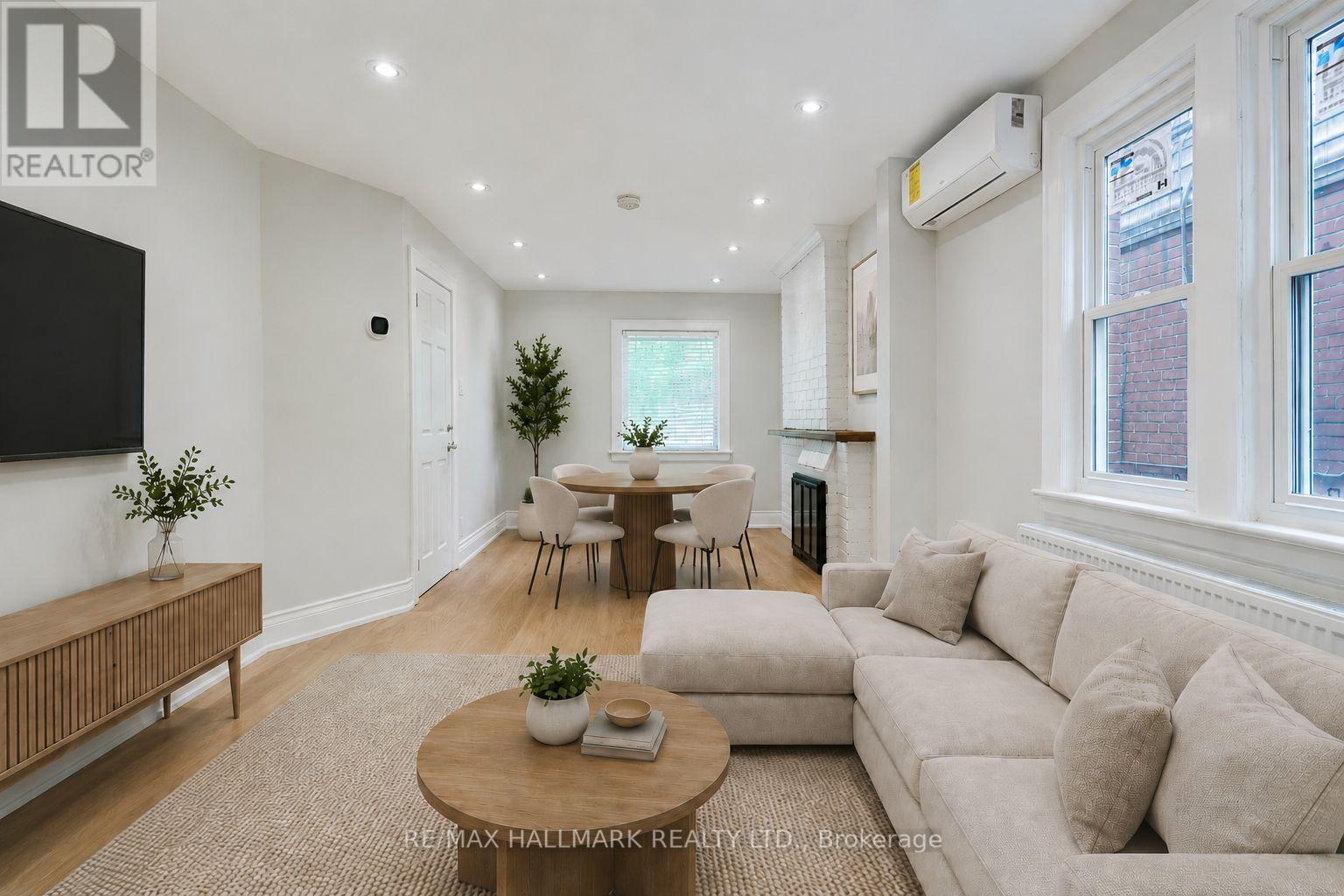MAIN & LOWER - 229 KINGSTON ROAD, Toronto, Ontario