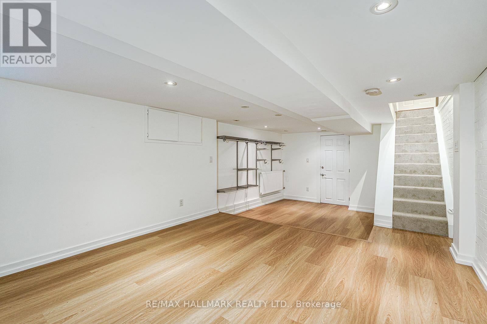 Main & Lower - 229 Kingston Road, Toronto, Ontario  M4L 1T5 - Photo 19 - E13238480