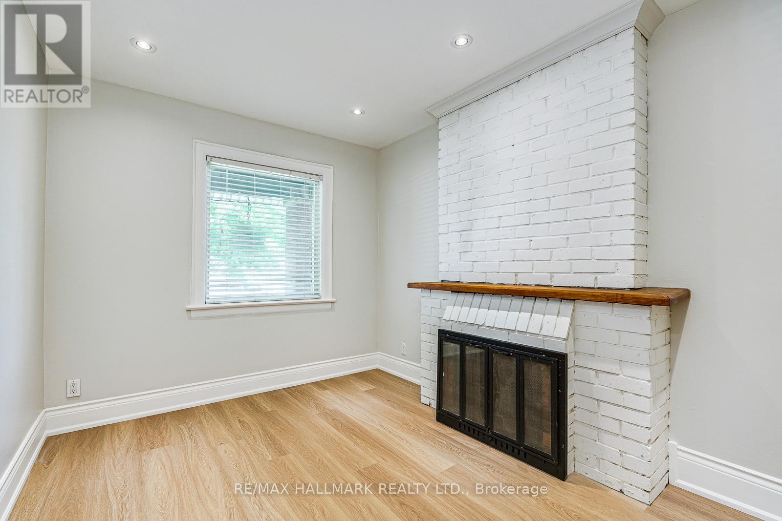 Main & Lower - 229 Kingston Road, Toronto, Ontario  M4L 1T5 - Photo 2 - E13238480