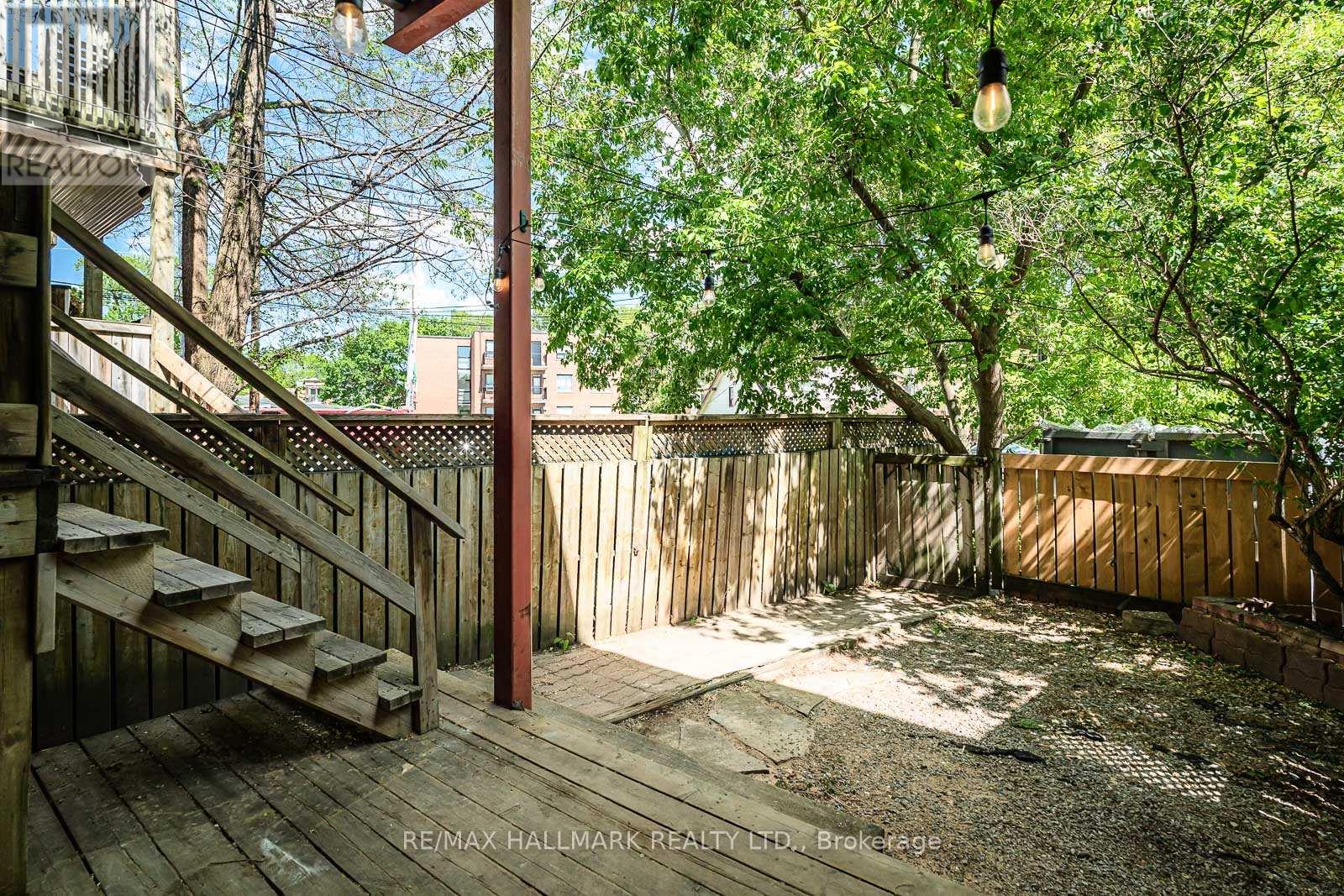 Main & Lower - 229 Kingston Road, Toronto, Ontario  M4L 1T5 - Photo 23 - E13238480