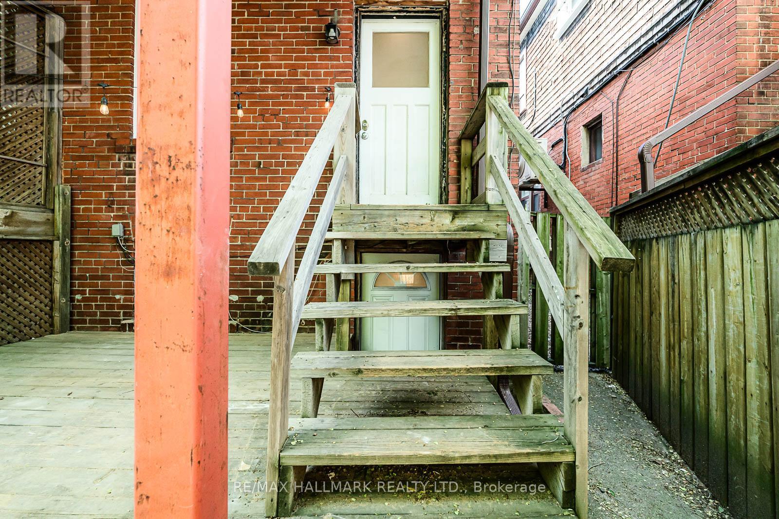 Main & Lower - 229 Kingston Road, Toronto, Ontario  M4L 1T5 - Photo 27 - E13238480