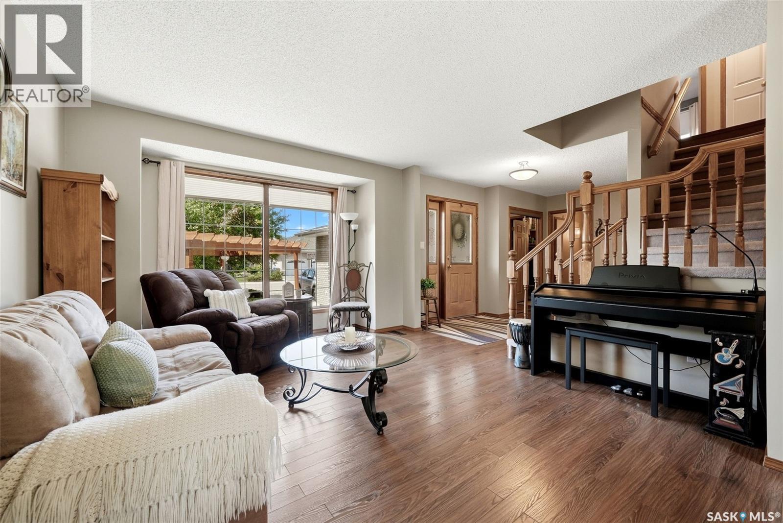 1358 Lapchuk Crescent N, Regina, Saskatchewan  S4X 4L4 - Photo 6 - SK037737