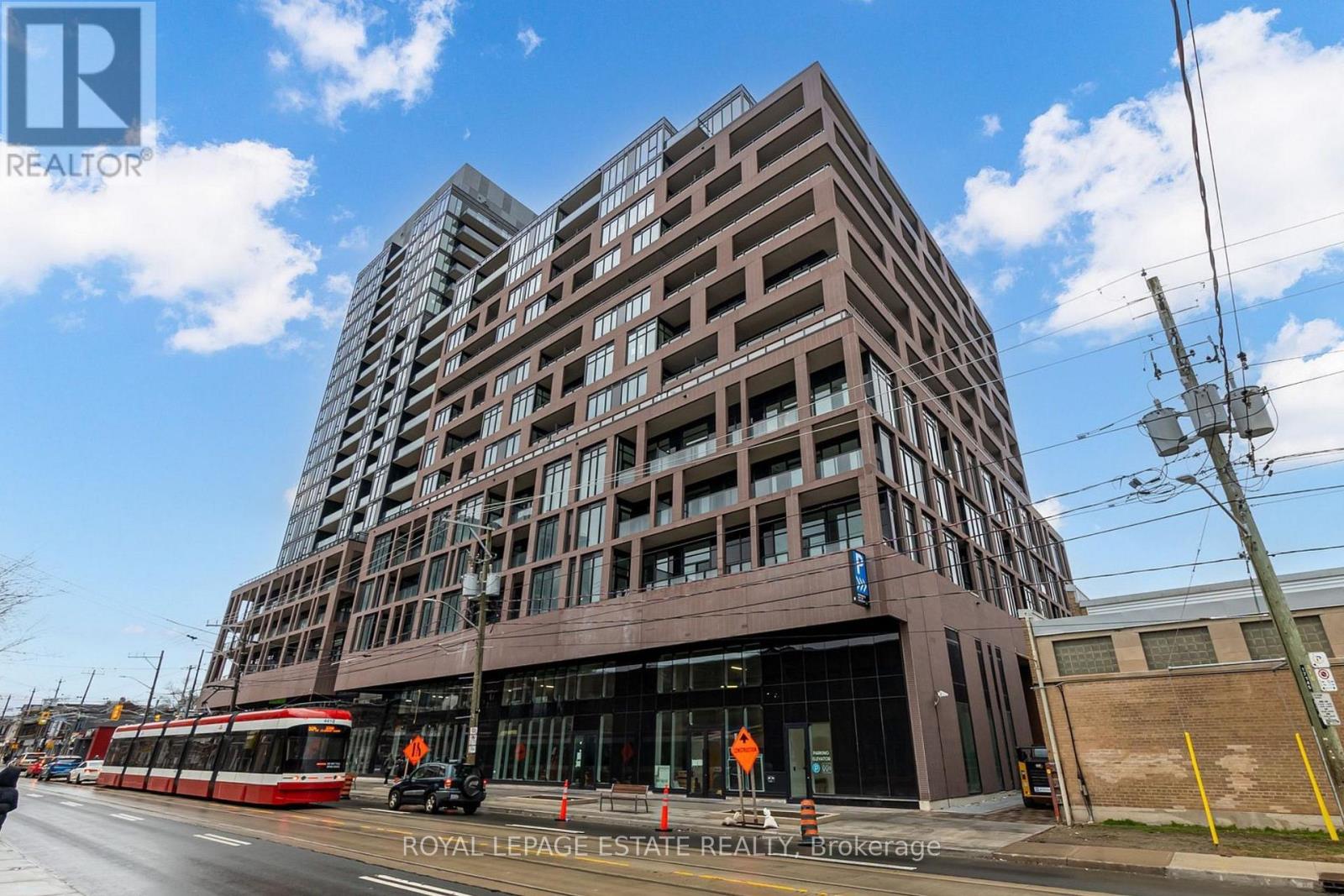 1201 - 285 DUFFERIN STREET