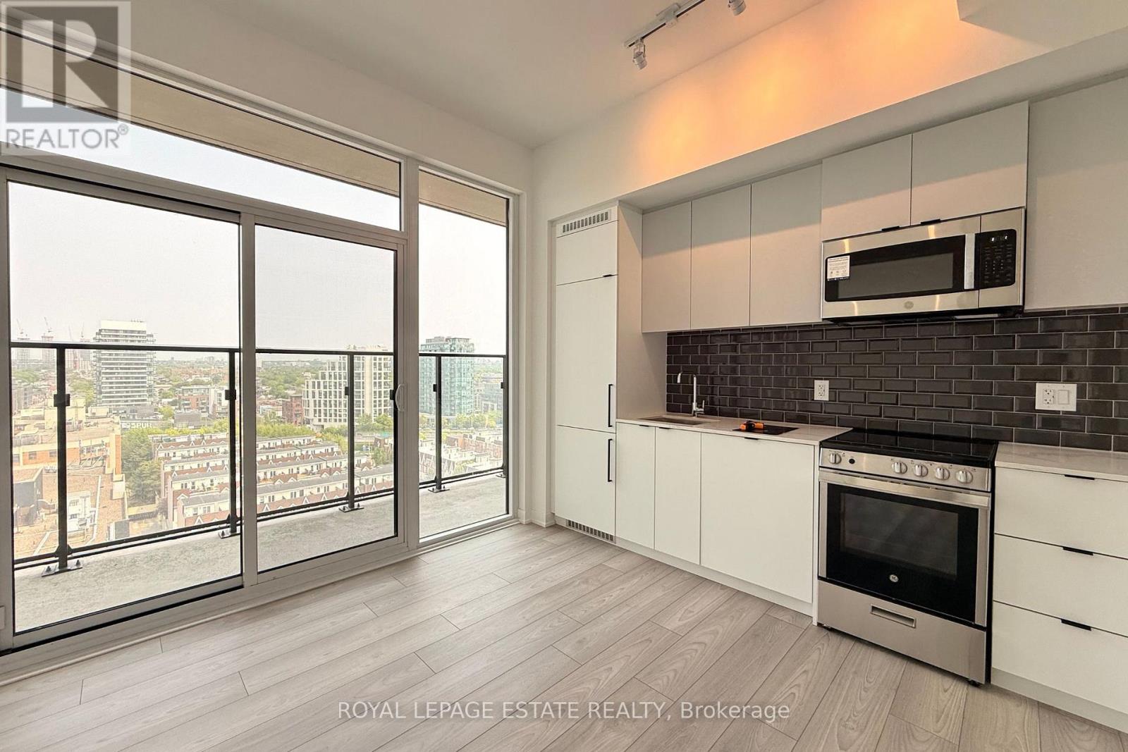 1201 - 285 Dufferin Street, Toronto, Ontario  M6K 0J2 - Photo 5 - W13238522