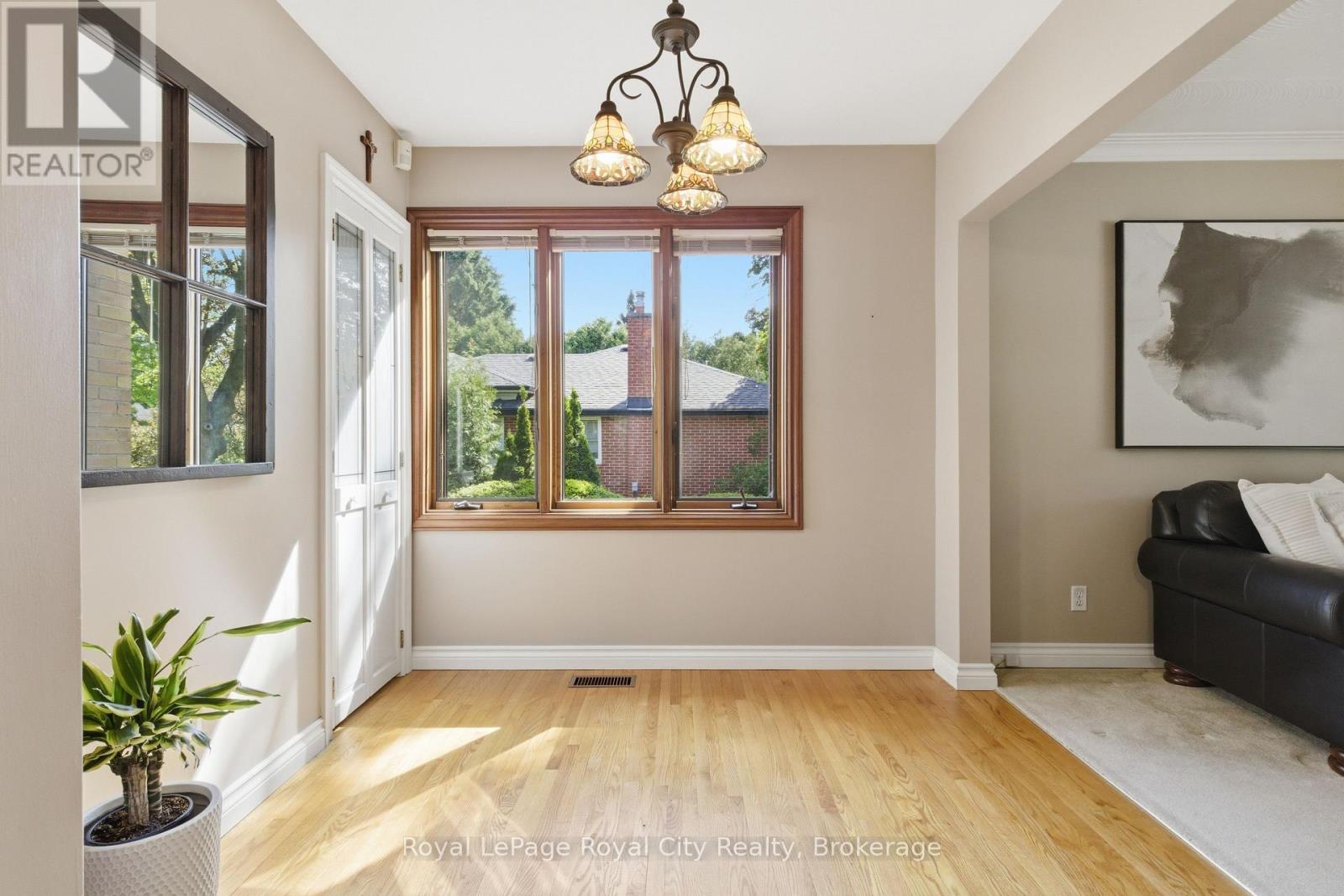 92 Dean Avenue, Guelph, Ontario  N1G 1L6 - Photo 23 - X13237892