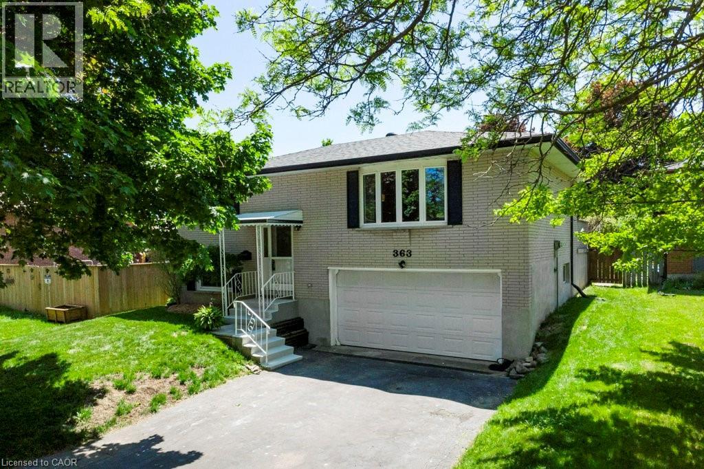 363 Roselawn Place, Waterloo, Ontario  N2L 5P1 - Photo 1 - 40835855