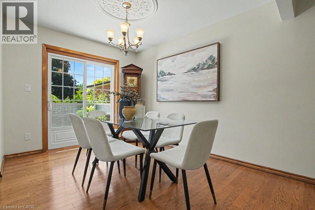 363 Roselawn Place, Waterloo, Ontario  N2L 5P1 - Photo 10 - 40835855